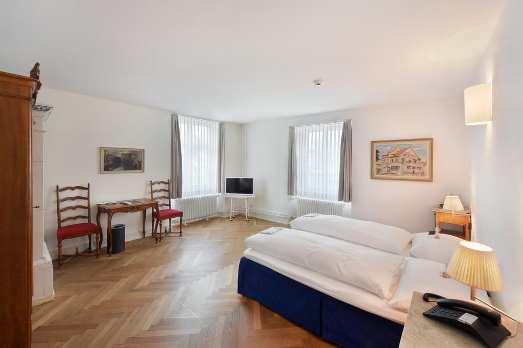 Hotel Im Schlosspark Binningen Zewnętrze zdjęcie