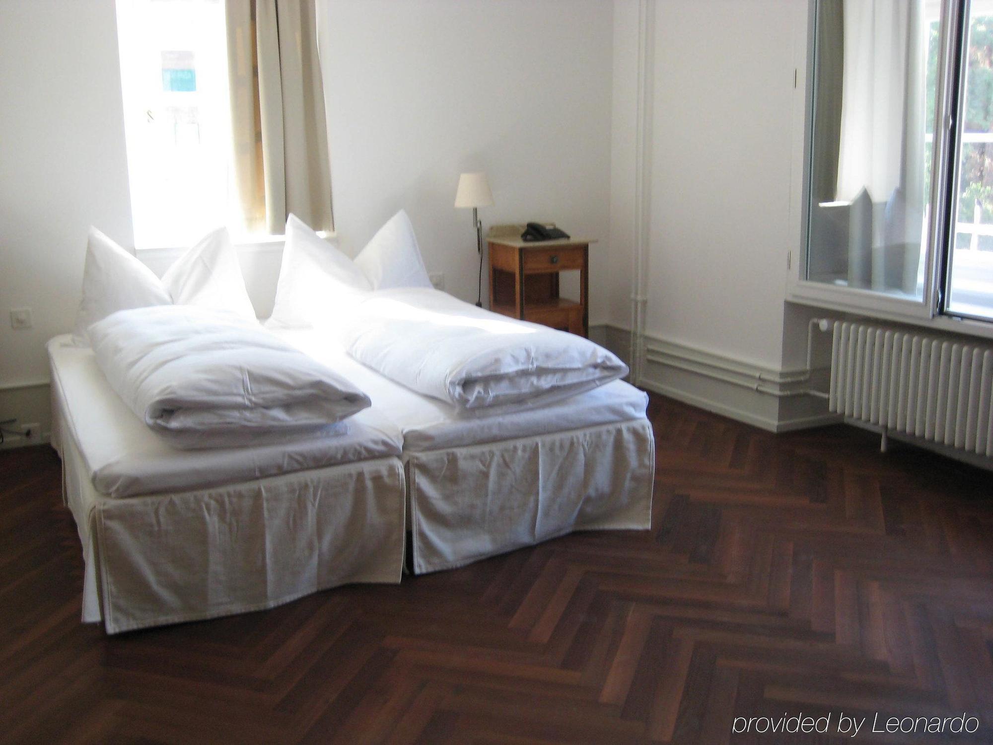 Hotel Im Schlosspark Binningen Zewnętrze zdjęcie